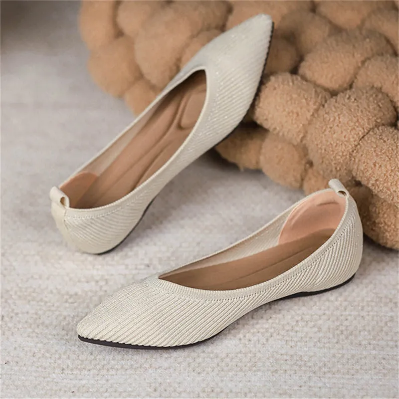 Vogue Solid Color Pointed Toe Flats