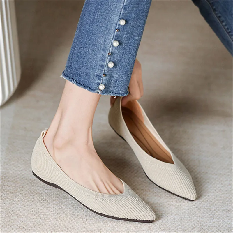 Vogue Solid Color Pointed Toe Flats